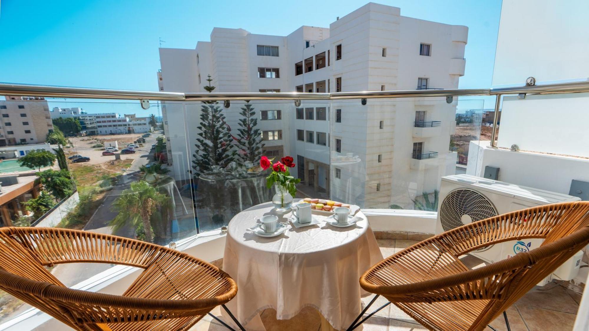 Double or Twin Room Sea View